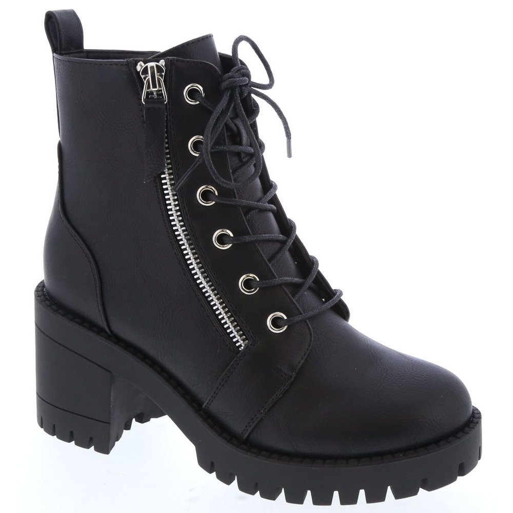New Black Lace Up Chunky Heel Combat Ankle Boots - Picture 1 of 4